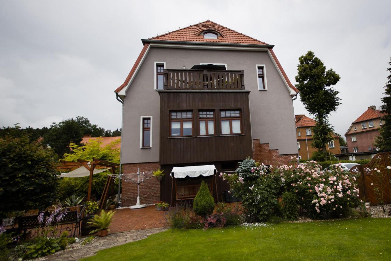 Villa 1913 Kamienna Gora Exterior photo